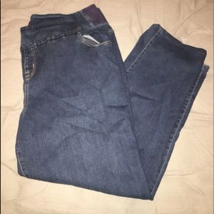 Maternity jeans